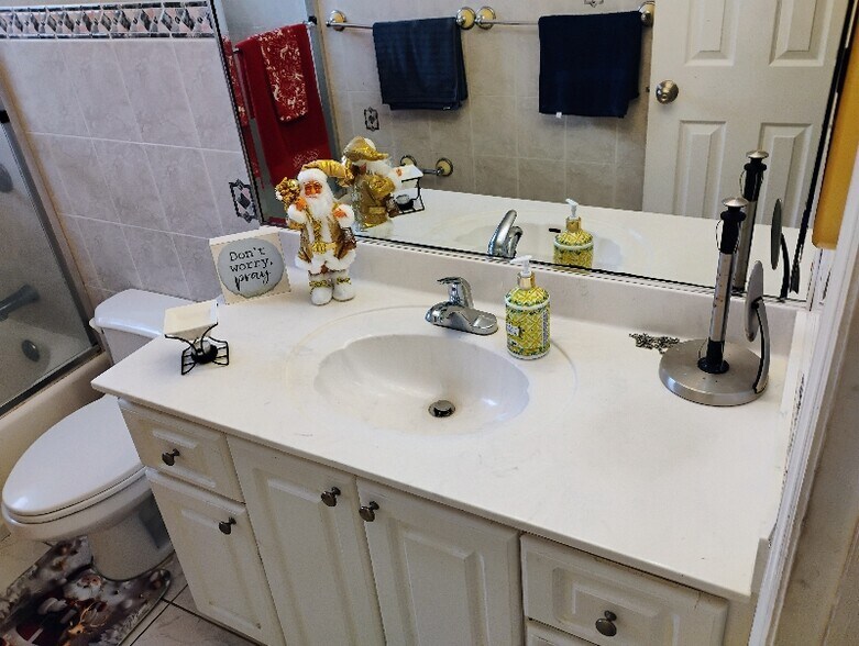 Building Photo - 13139 SW 4th St