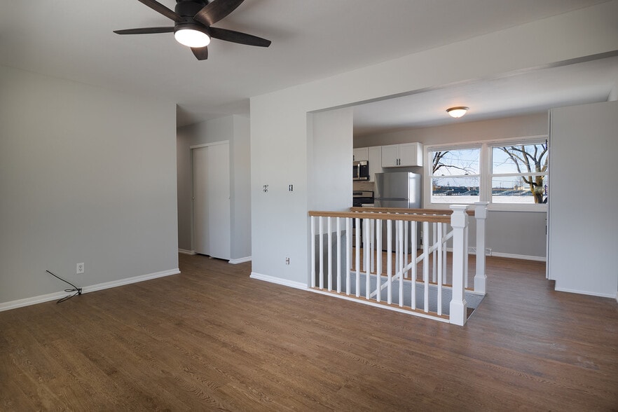 Building Photo - 8704 Indigo Ln