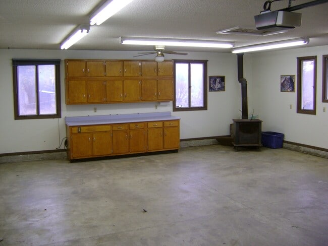 Building Photo - 3610 NW Michael St