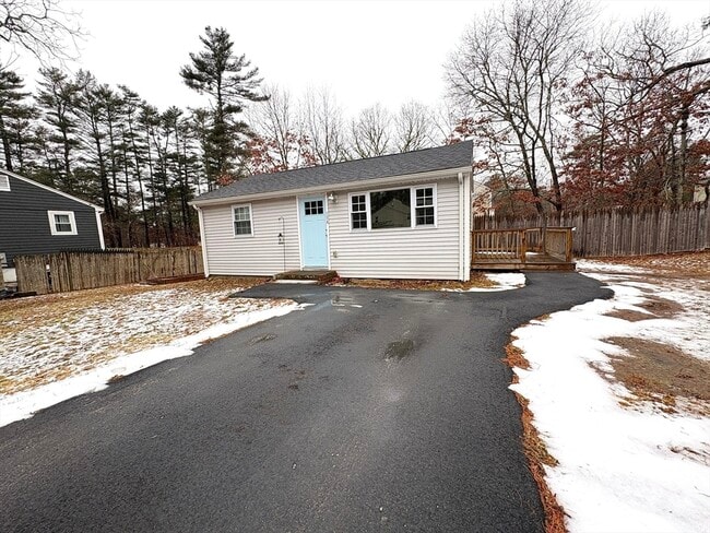 Building Photo - 154 Park St