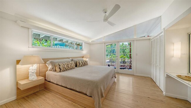 Building Photo - 4830 Higel Ave