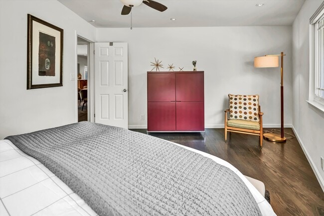 Building Photo - 1790 McKinley Rd