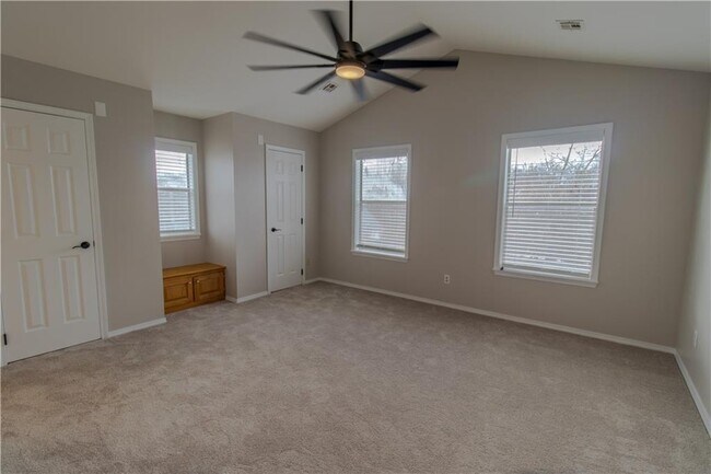 Building Photo - 15284 Putman Rd