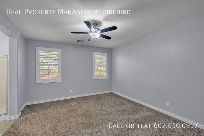 Building Photo - 30817 N 25th Dr
