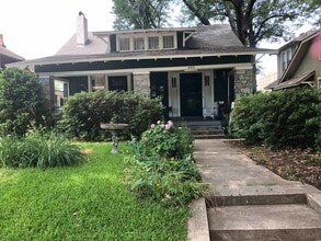 Building Photo - 445 Garland St