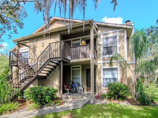 Building Photo - 14321 Hanging Moss Cir