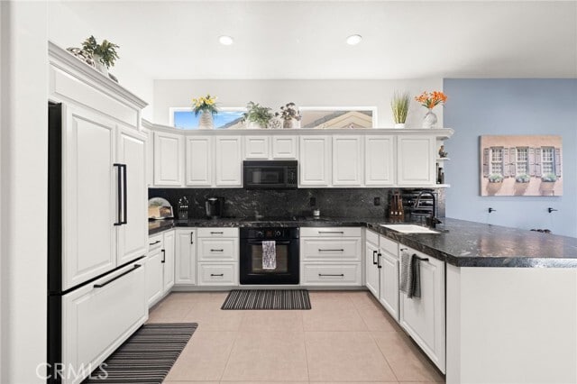 Building Photo - 36627 Crown St