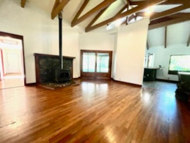 Building Photo - 43-1449 Pohakealani Rd