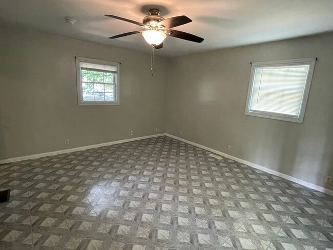 Building Photo - 7625 W William St