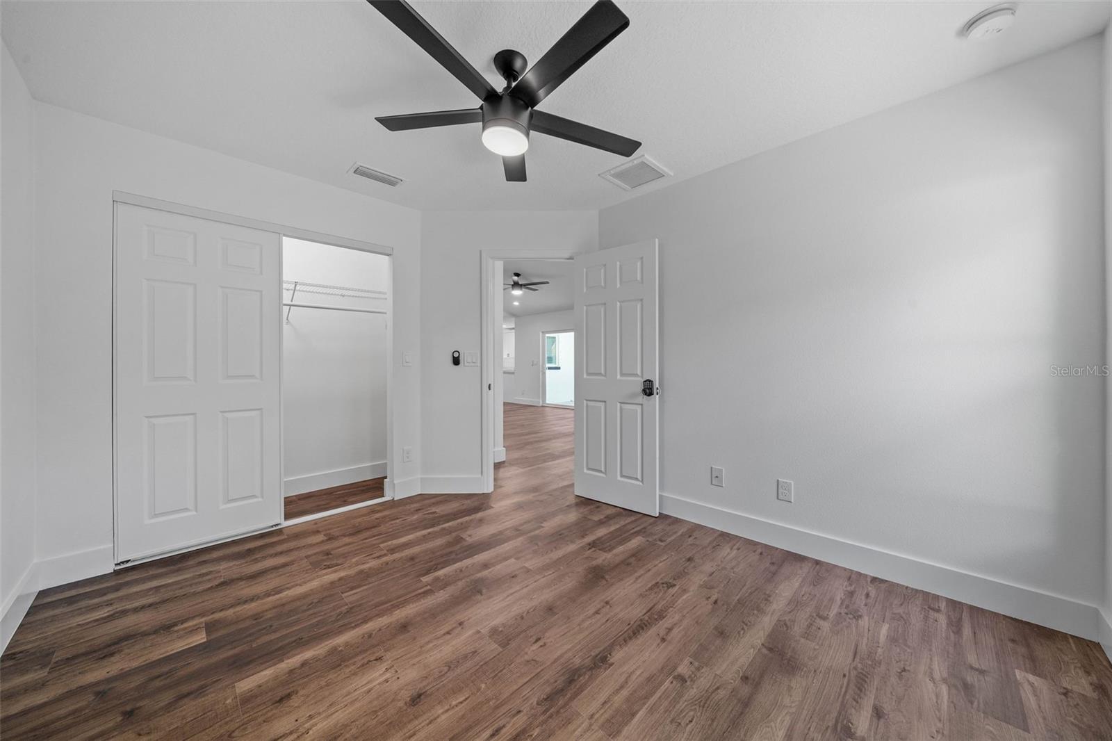 Building Photo - 12335 Yellow Rose Cir