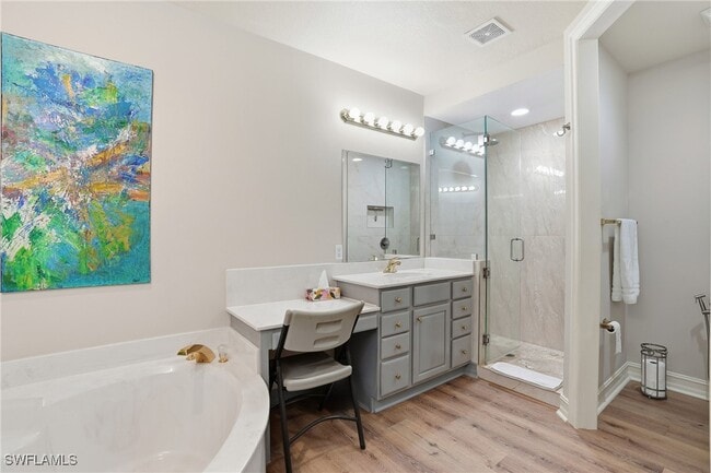 Building Photo - 4964 Westchester Ct