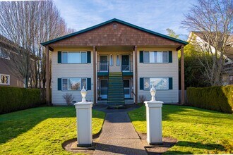 Building Photo - 1916 Rucker Ave