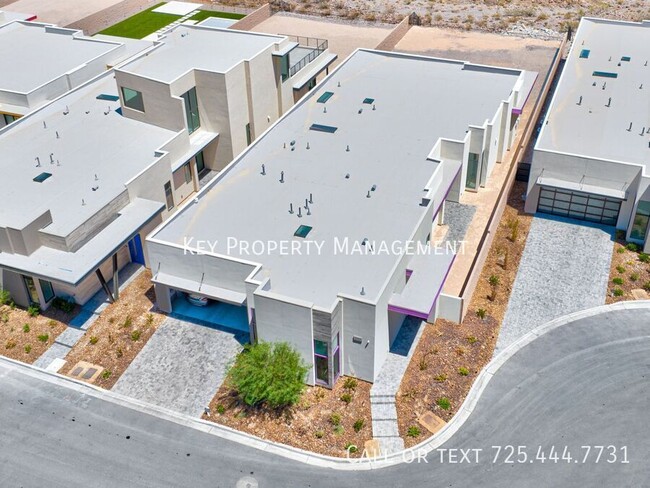 Building Photo - 702 Blackrock Rim Dr