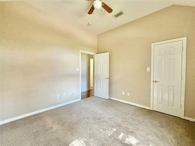 Building Photo - 17712 River Chase Dr