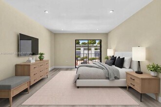 Building Photo - 9124 Collins Ave