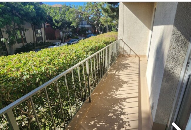 Balcony outside Living Room - 5625 Windsor Way