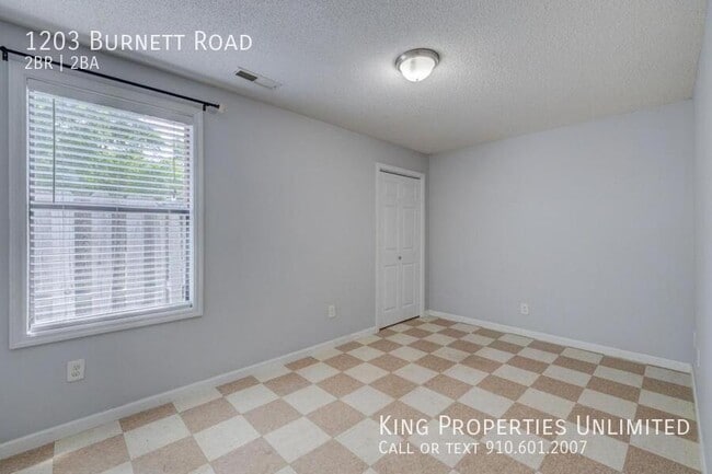 Building Photo - 1203 Burnett Rd