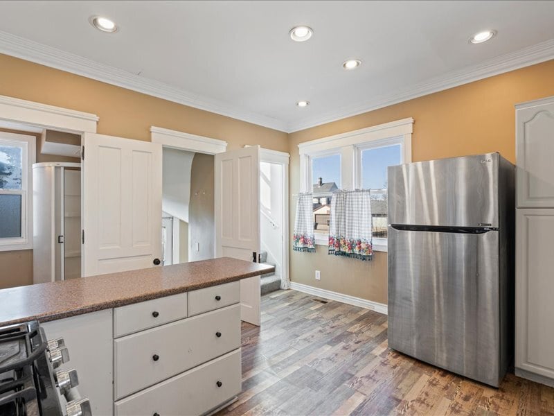 Building Photo - 1517 9th Ave