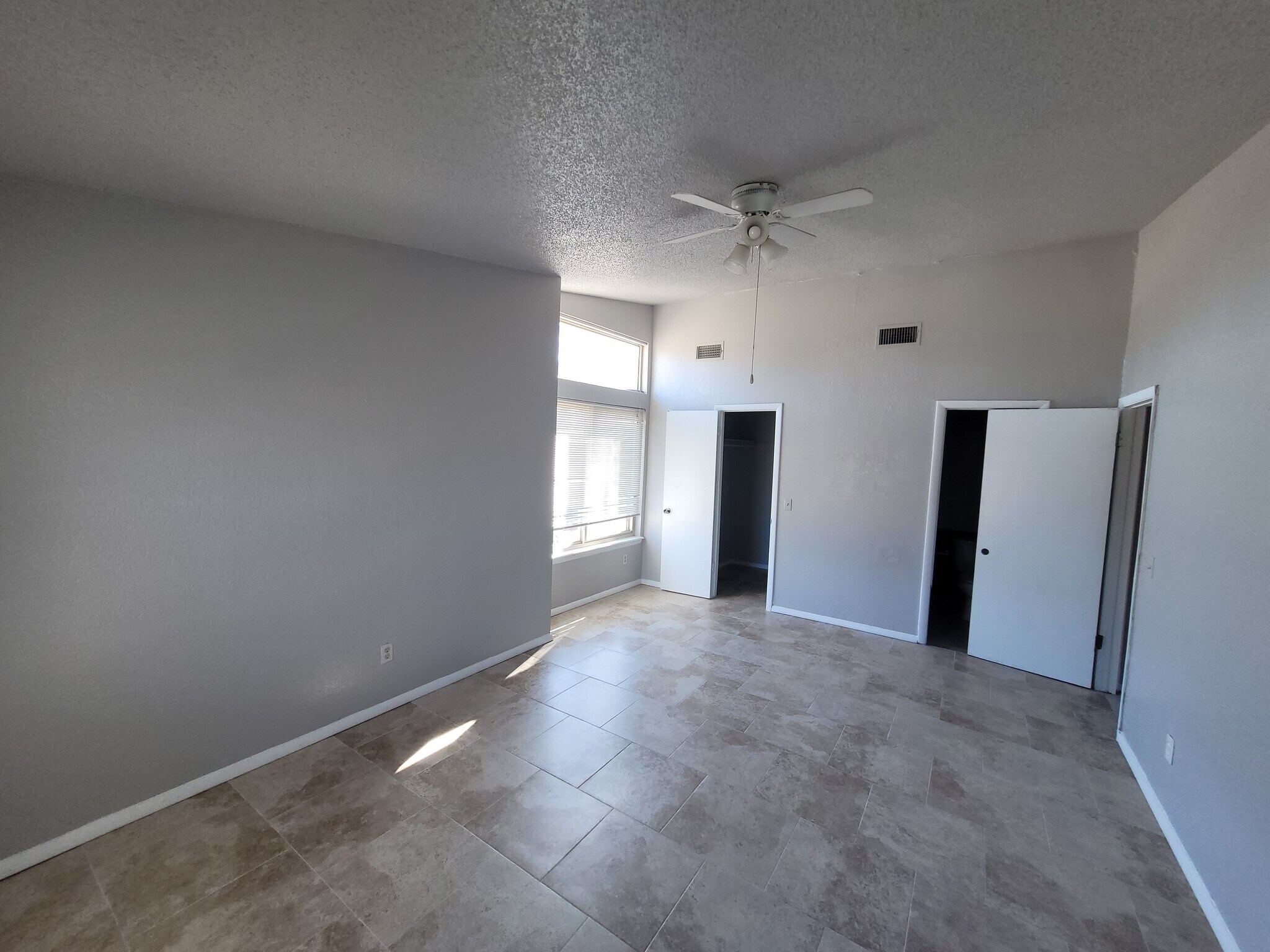 Building Photo - 7313 Edenborough Dr