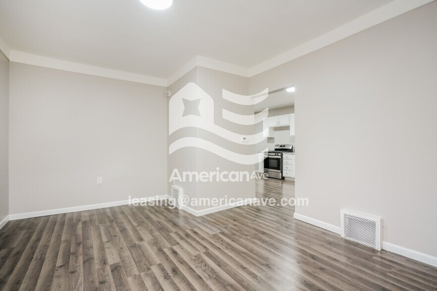 Building Photo - 1808 S Scott St