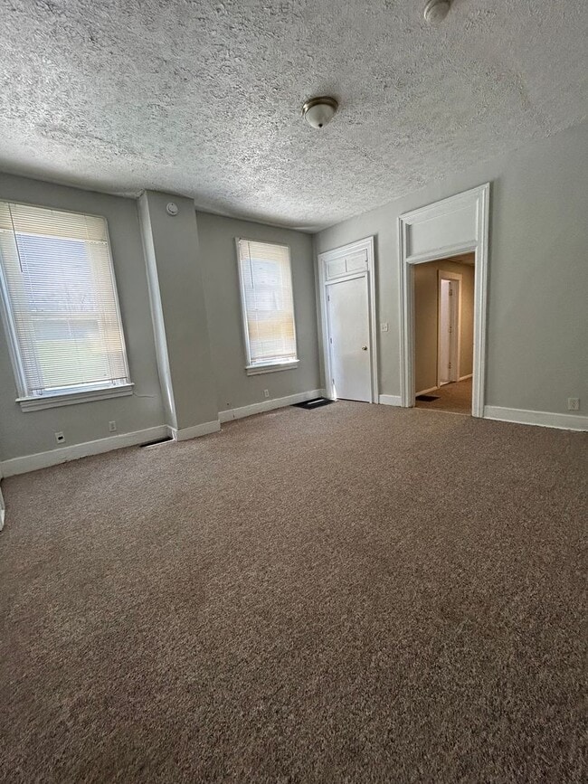 Building Photo - 1402 Alabama St