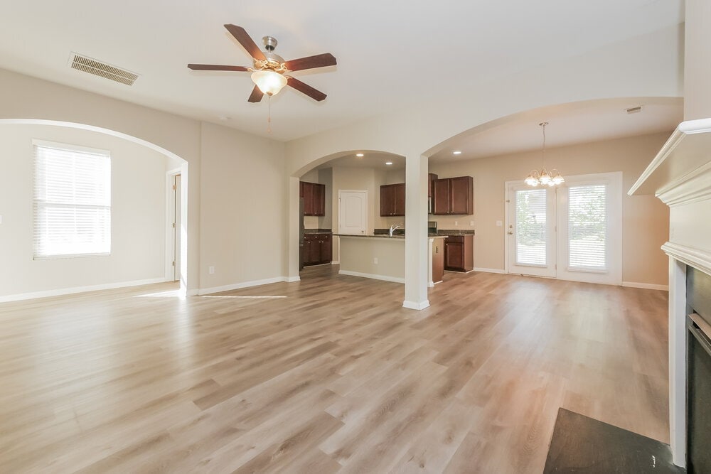 Building Photo - 1817 Crandon Ct