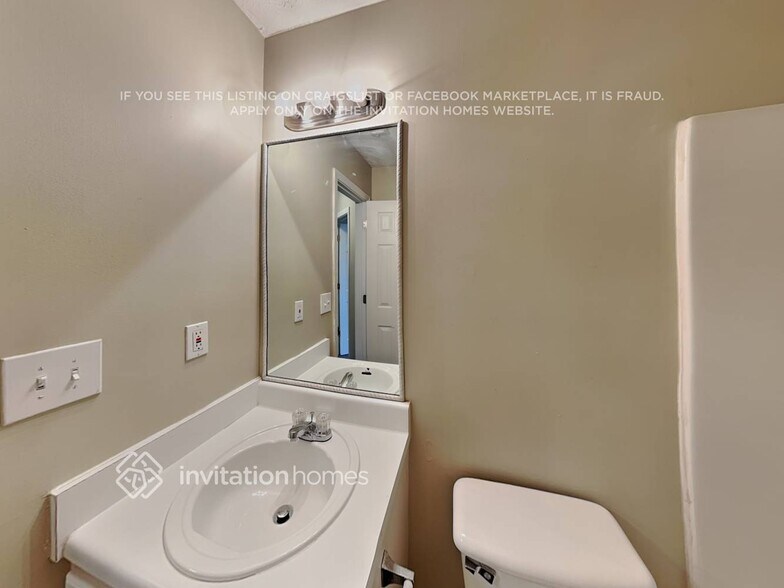 Building Photo - 212 Coldsprings Ct