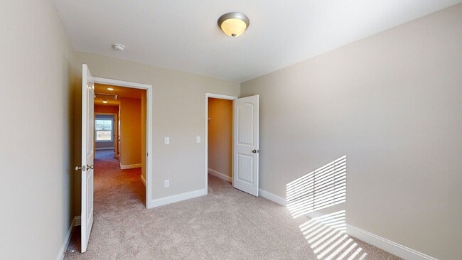 Building Photo - 2665 Virginia Mae Ln