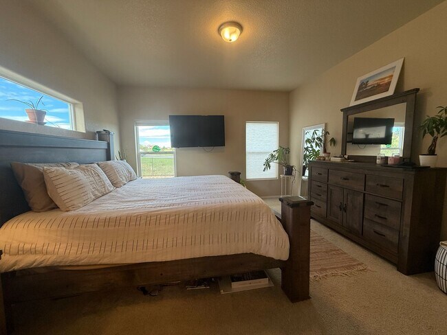 Building Photo - 3 Bedroom Home in Meridian Ranch