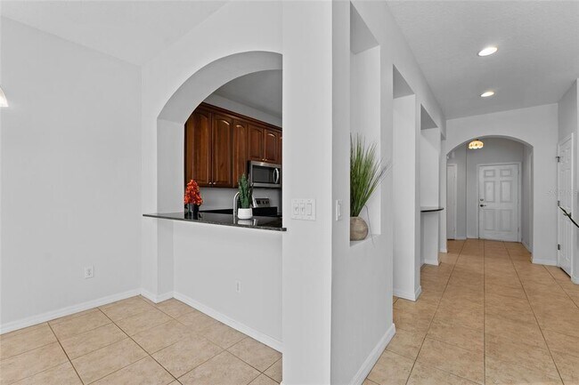 Building Photo - 14055 Waterville Cir
