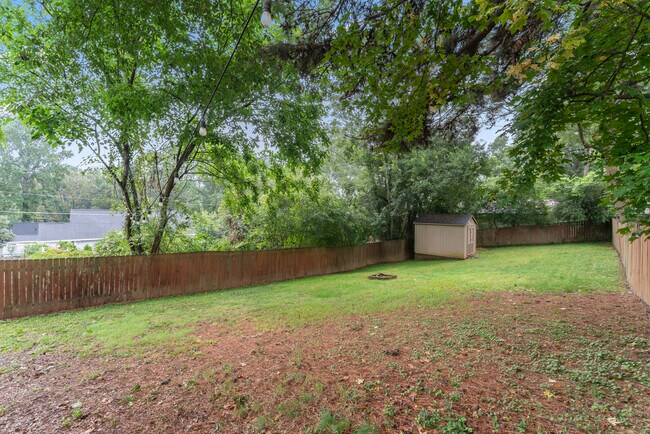 Building Photo - 3135 Alston Dr