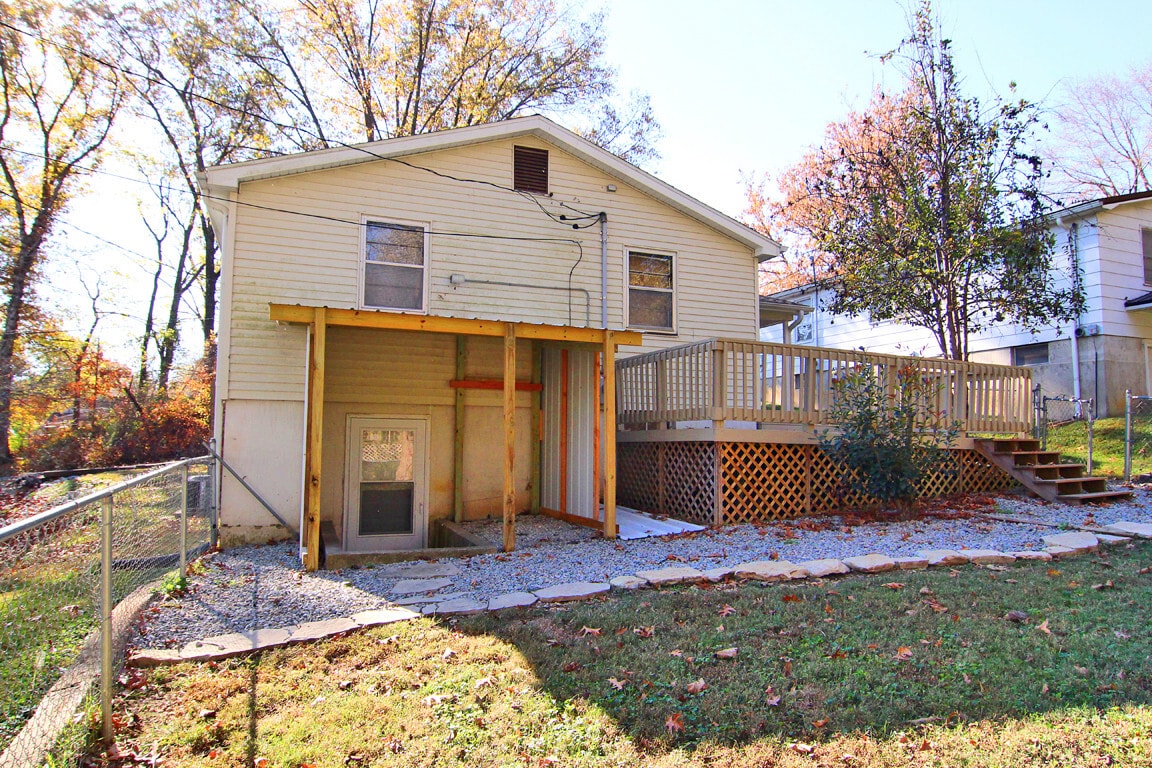 Building Photo - 1420 Wayne St