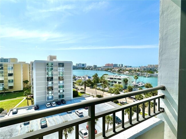 Building Photo - 855 Bayway Blvd