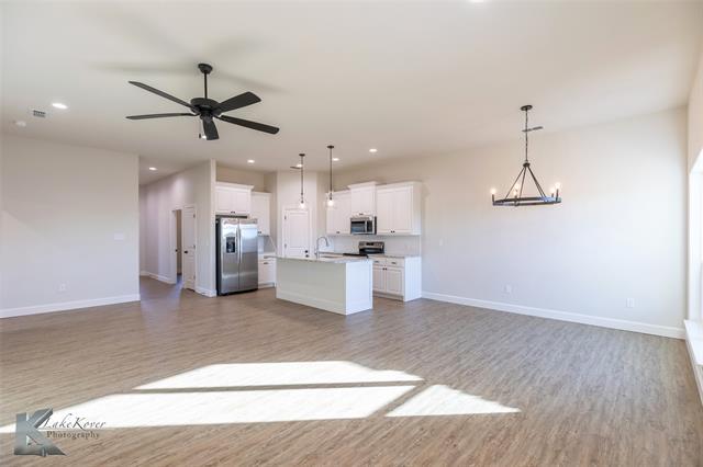 Building Photo - 8158 Sawdust Trl