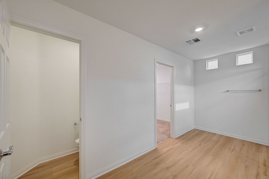 Building Photo - 7739 Bellenden St