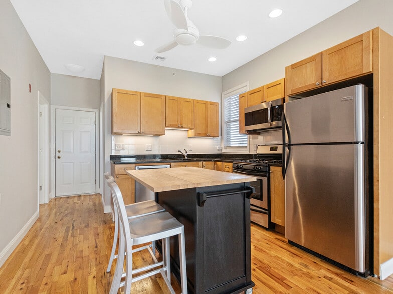 Building Photo - 43 Jefferson St