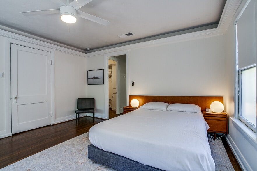 Main room with full sized closet. - 600 N Montclair Ave