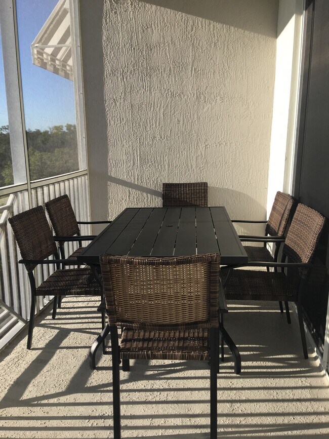 Building Photo - 26589 Rosewood Pointe Dr