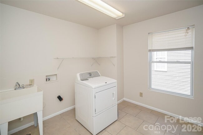 Building Photo - 3021 Morel Ave
