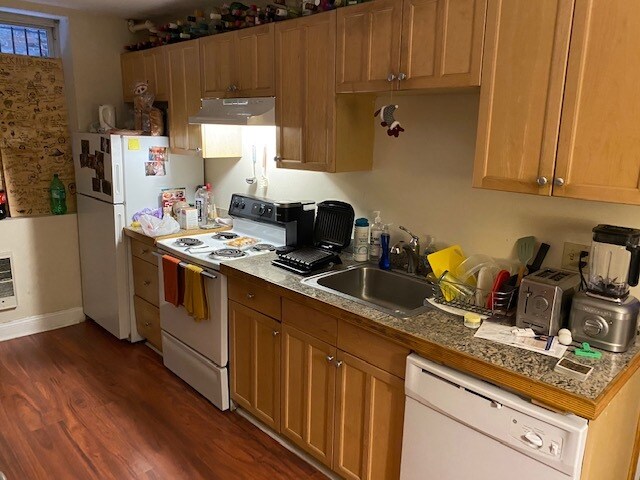 Building Photo - 38 Hemenway St