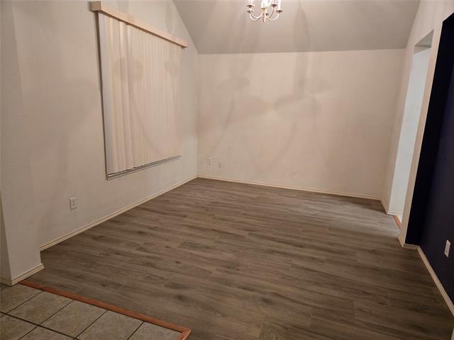 Building Photo - 606 Zollman Ct