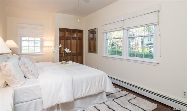 Building Photo - 1 Senate Pl