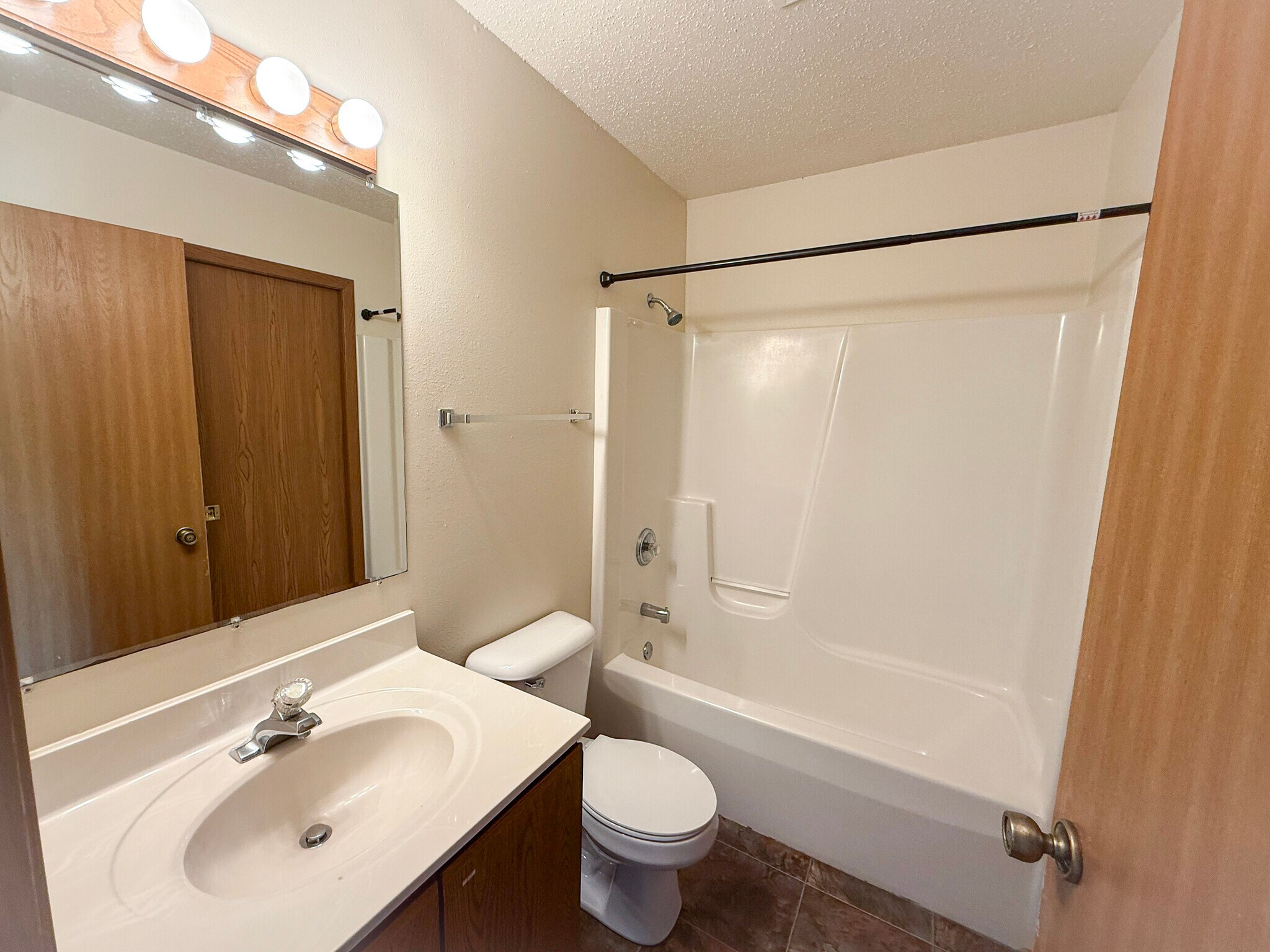 Building Photo - 13289 39th Ave N