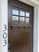Building Photo - 303 Landon Way