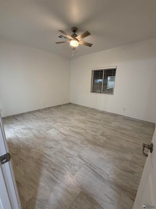 Building Photo - 4764 E Jett St