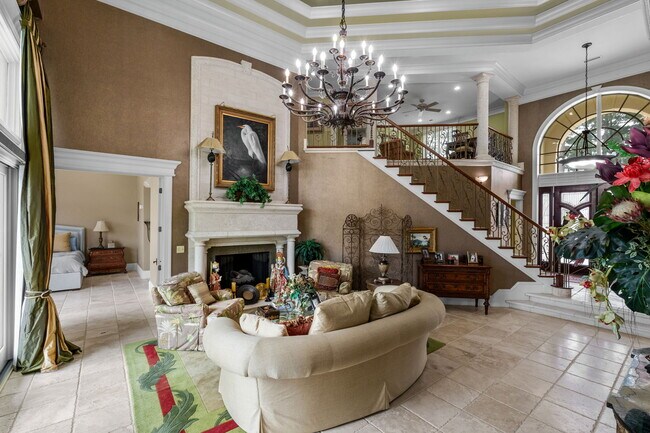 Building Photo - 8747 Monaco Cir