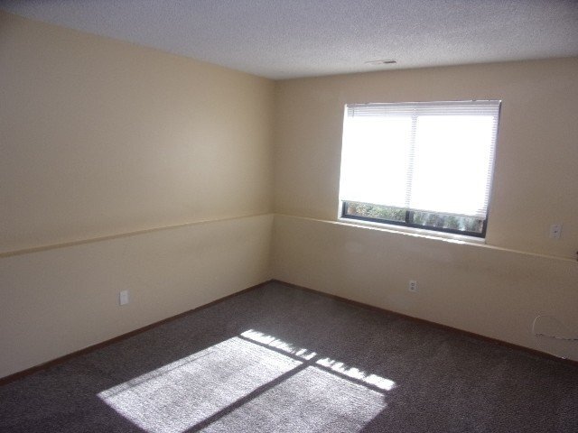 Building Photo - Littleton Ranch Style Home - 2 Bedrooms - ...