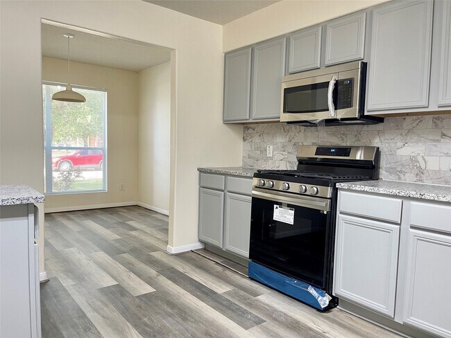 Building Photo - 3234 Clipper Winds Way