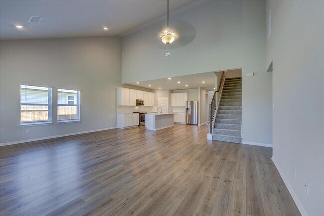 Building Photo - 117 Fairmeadow Downs Dr