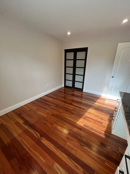 Building Photo - 7209 Needwood Rd